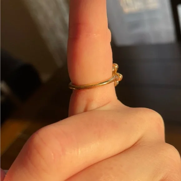 Coach Gold Flower Ring - Picture 5 of 5